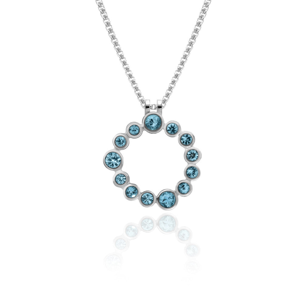 Halo pendant in sterling silver and gemstone - blue topaz