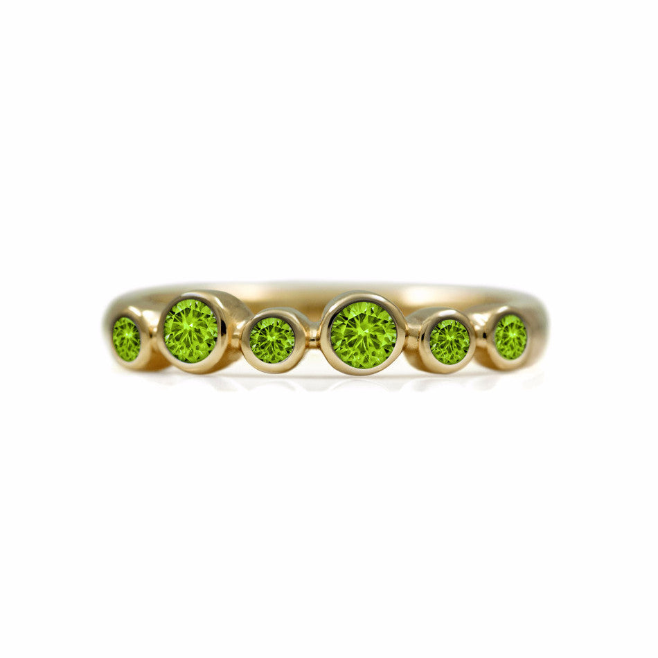 Halo half eternity ring - 9ct yellow gold and peridot