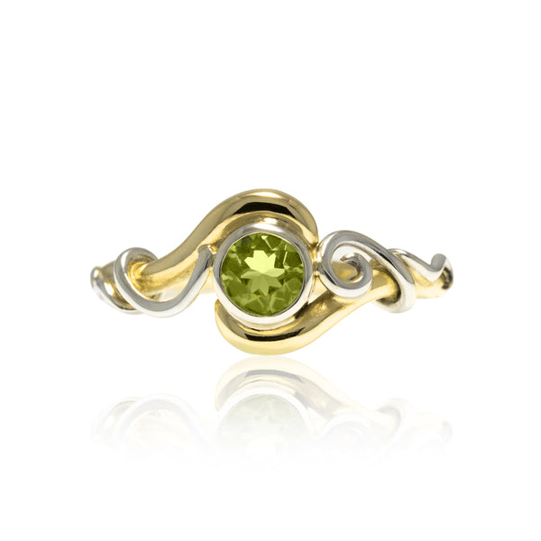 Entwine solitaire ring with tendrils