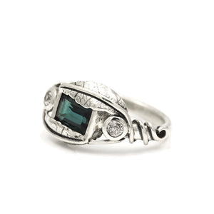 Leaf and tendril gemstone ring