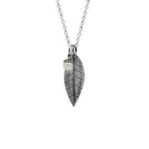 sterling silver leaf and acorn pendant with white pearl