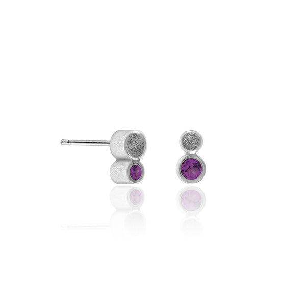 Halo mini stud earrings in textured sterling silver - rhodolite garnet