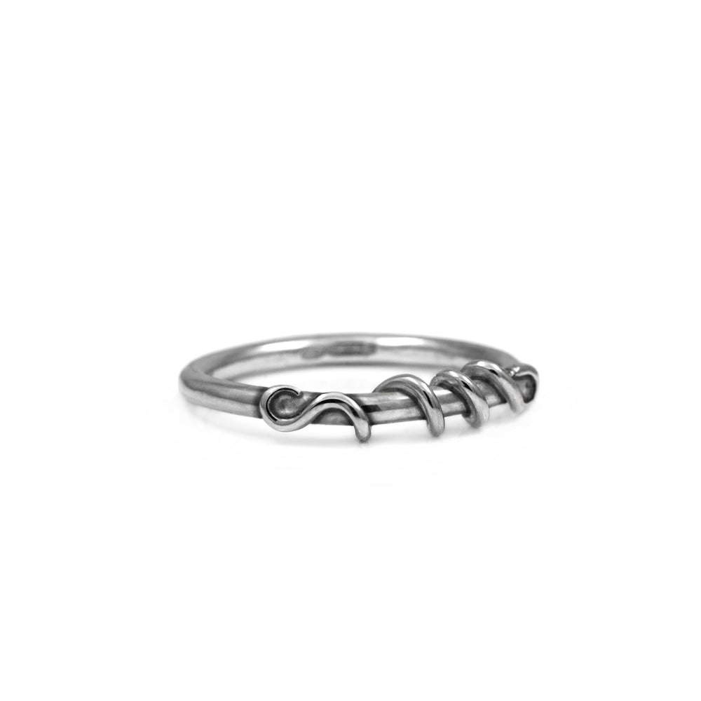 Tendril ring in sterling silver
