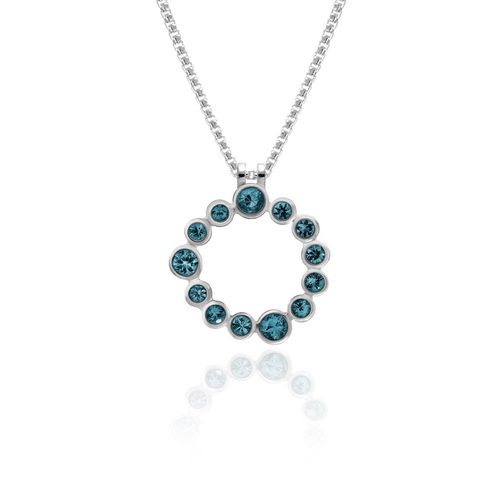 Halo pendant in sterling silver and gemstone - blue topaz