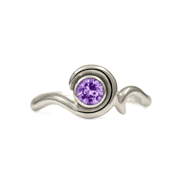 Entwine solitaire sapphire ring in 9ct gold