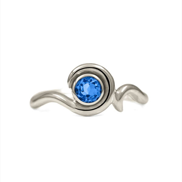 Entwine solitaire sapphire ring in 9ct gold